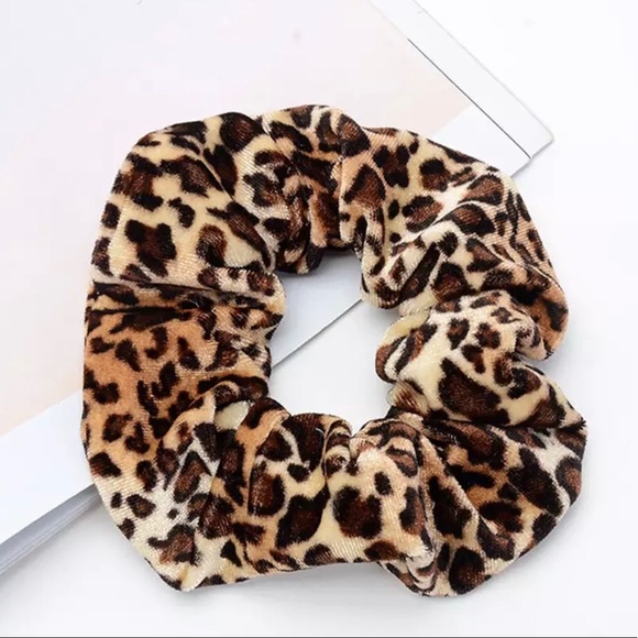 Accessories - Large Velour Leopard Print Scrunchie